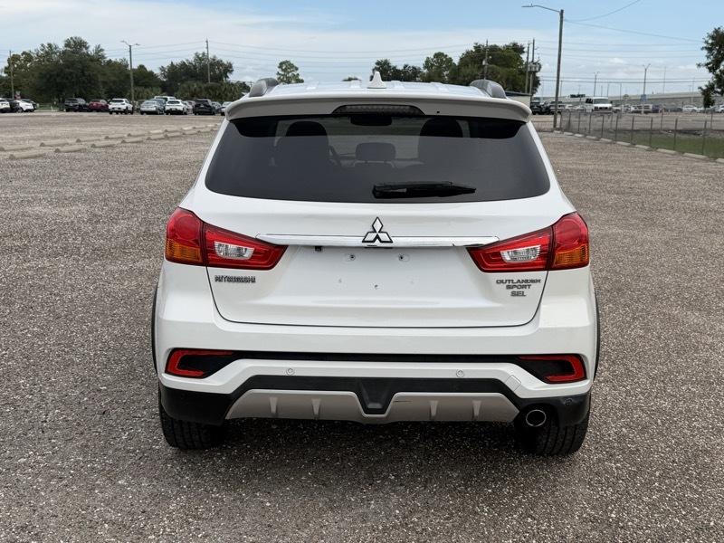 Mitsubishi Outlander Sport  2018