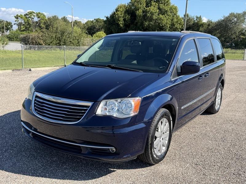 Chrysler Town & Country Touring 2016