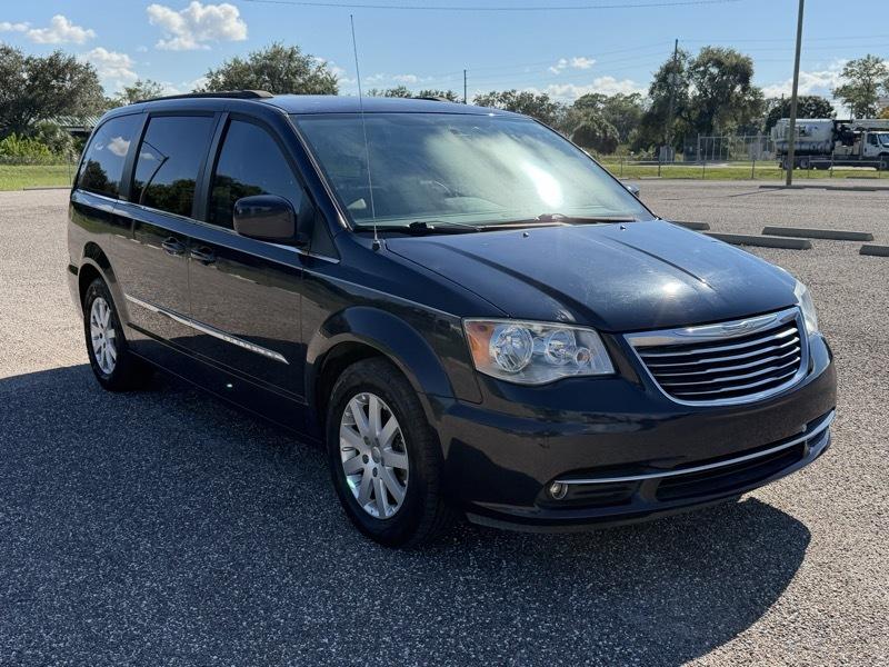 Chrysler Town & Country Touring 2016