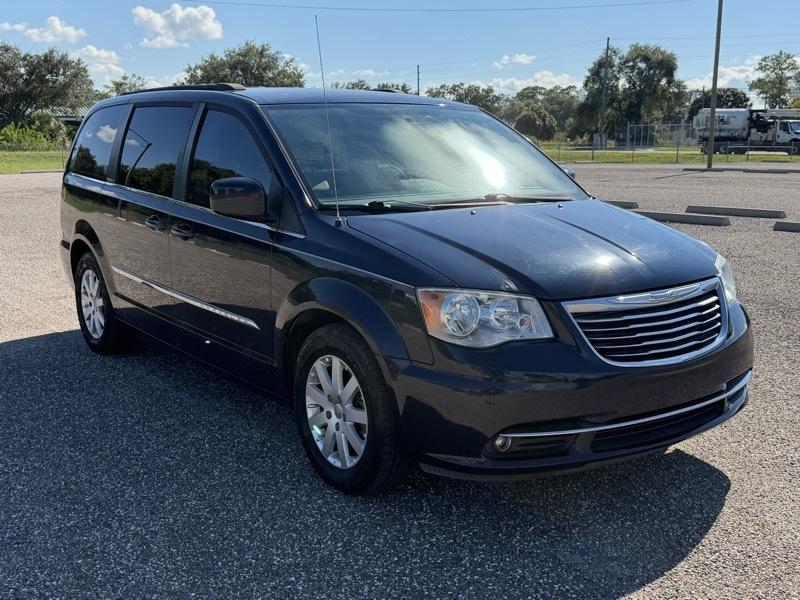Chrysler Town & Country Touring 2016