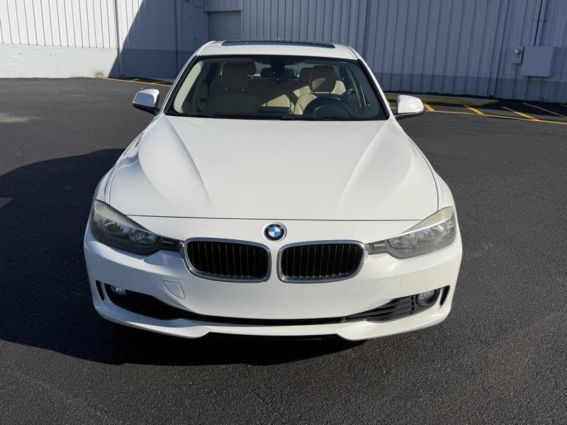 BMW 3-Series 328i Sedan 2015