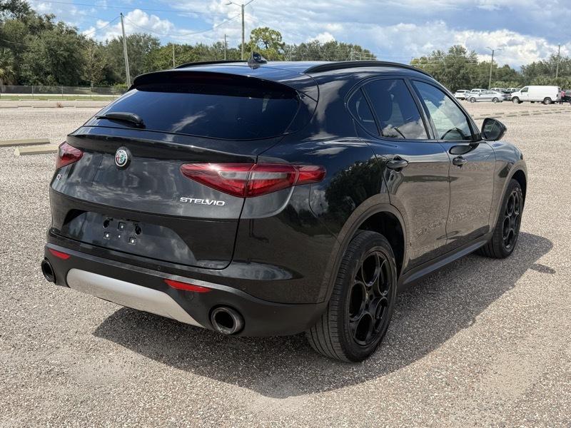 Alfa Romeo Stelvio Sport 2018