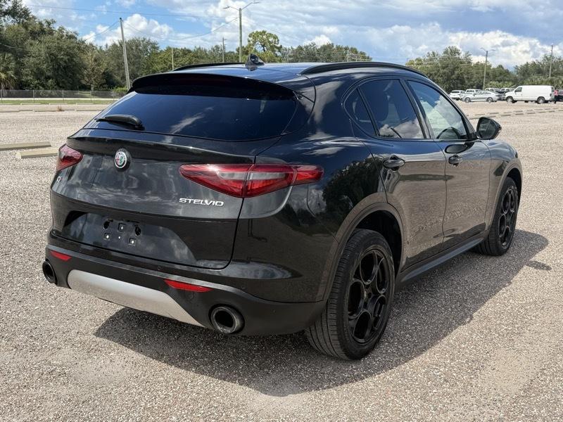 Alfa Romeo Stelvio Sport 2018