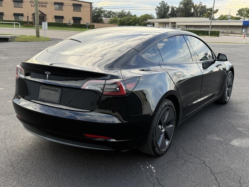 Tesla Model 3  2023