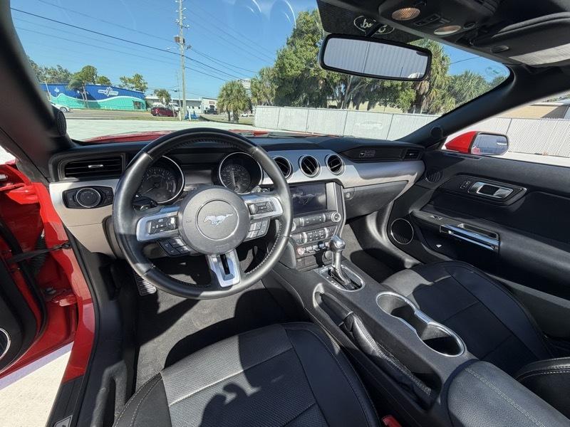 Ford Mustang EcoBoost Premium Convertible 2020