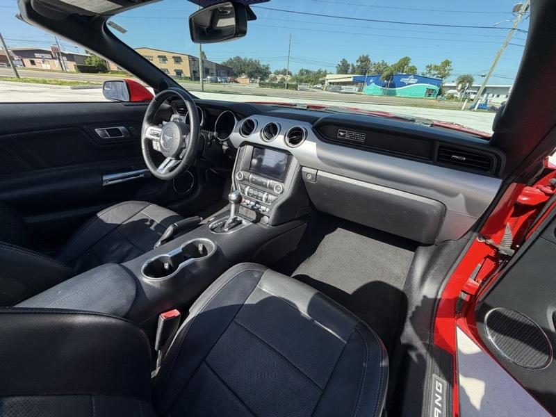 Ford Mustang EcoBoost Premium Convertible 2020