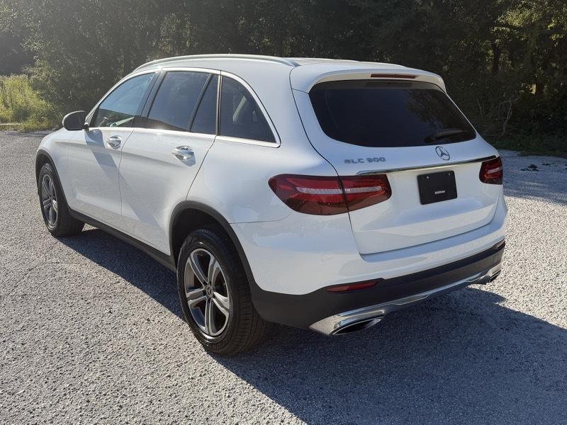 Mercedes-Benz GLC-Class GLC300 2019
