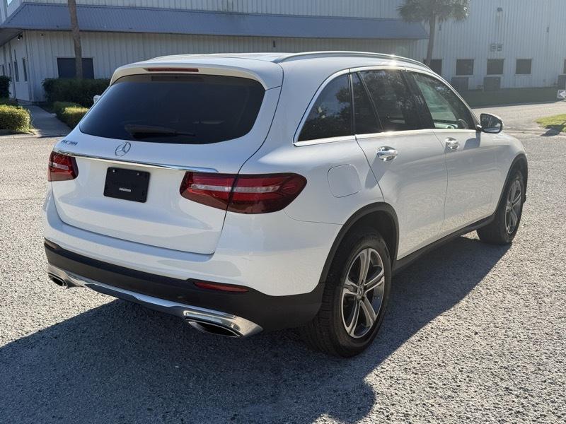 Mercedes-Benz GLC-Class GLC300 2019