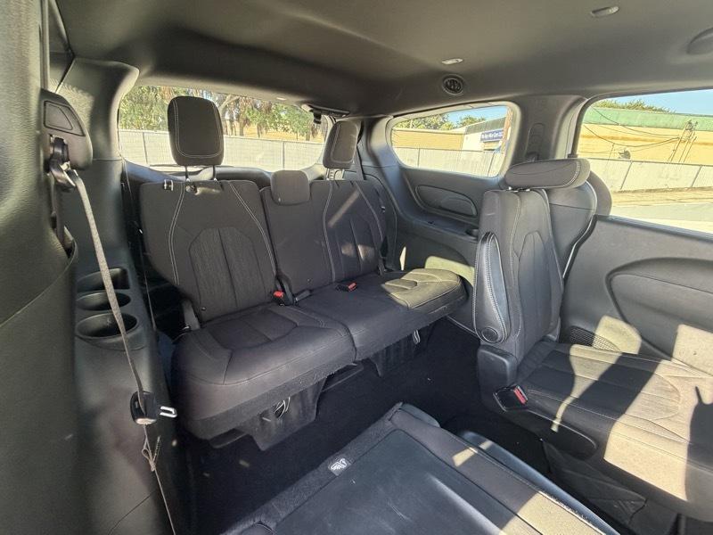 Chrysler Pacifica Touring Plus 2019