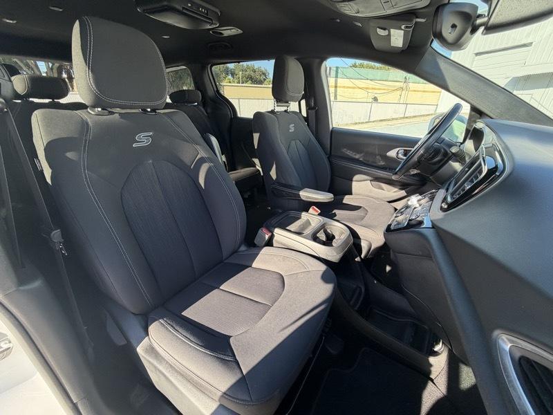 Chrysler Pacifica Touring Plus 2019