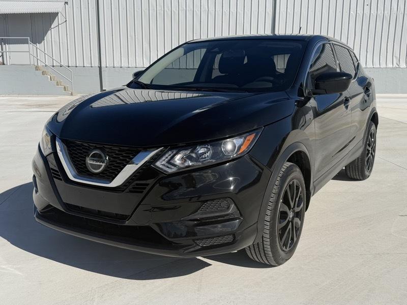 Nissan Rogue Sport S 2021