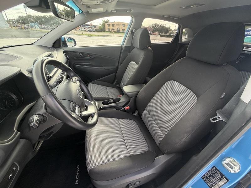 Hyundai Kona  2021