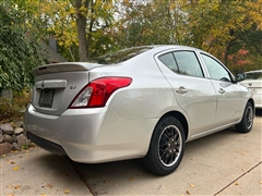 2018 Nissan Versa Sedan 