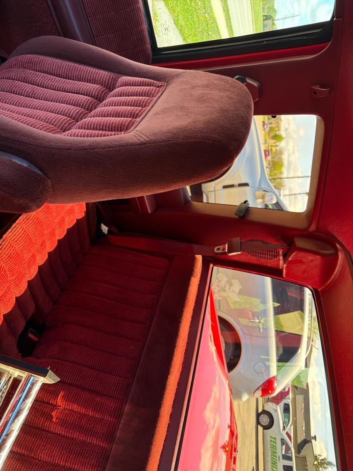 Chevrolet C/K 1500 Ext Cab 141.5" WB 1992