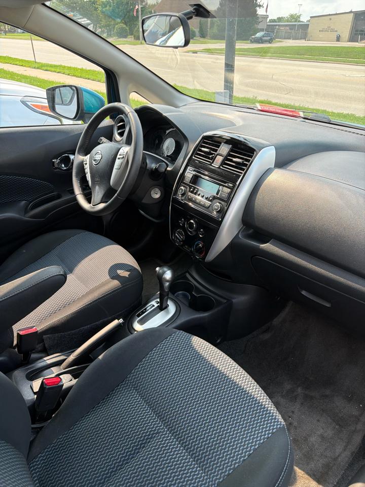 Nissan Versa Note 5dr HB CVT 1.6 SV 2015