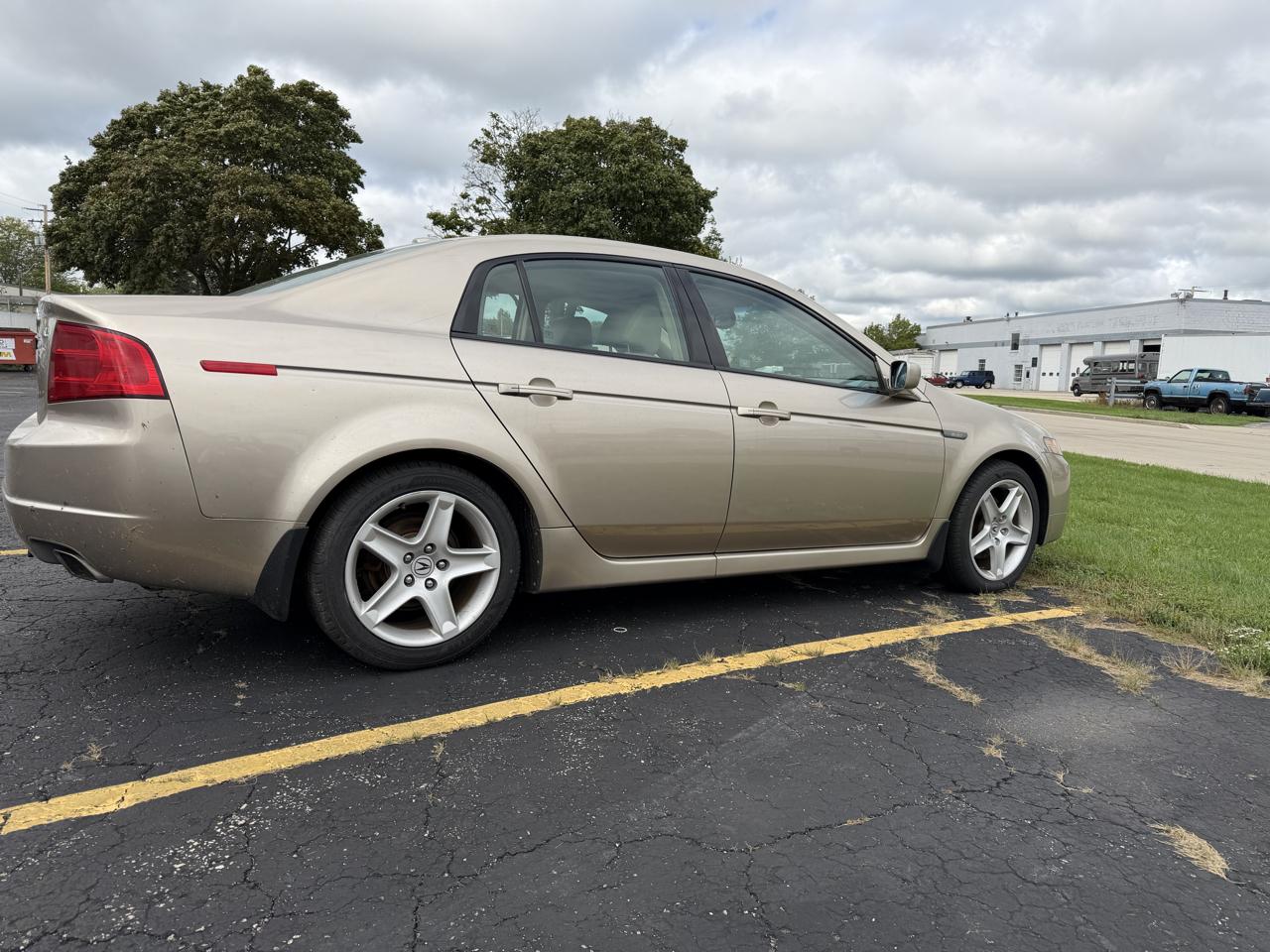 Acura TL 4dr Sdn AT 2005