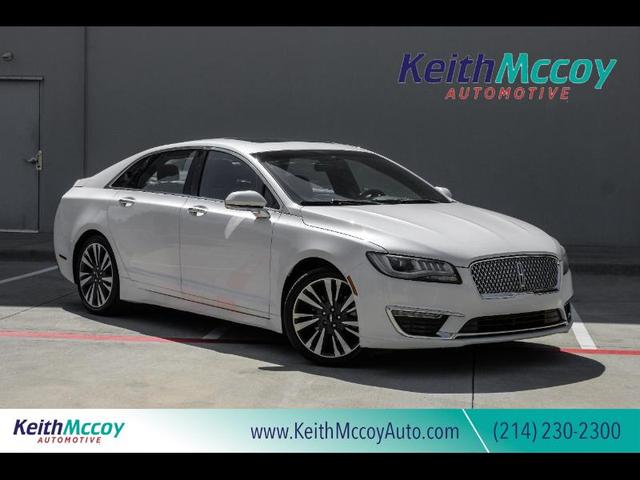 White 2017 Lincoln MKZ Hybrid Sedan Front-Wheel Drive