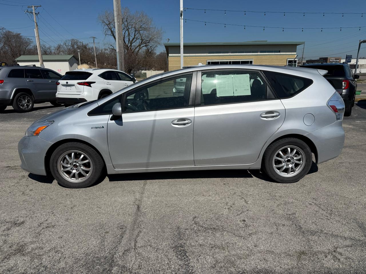 Toyota Prius V Two 2012