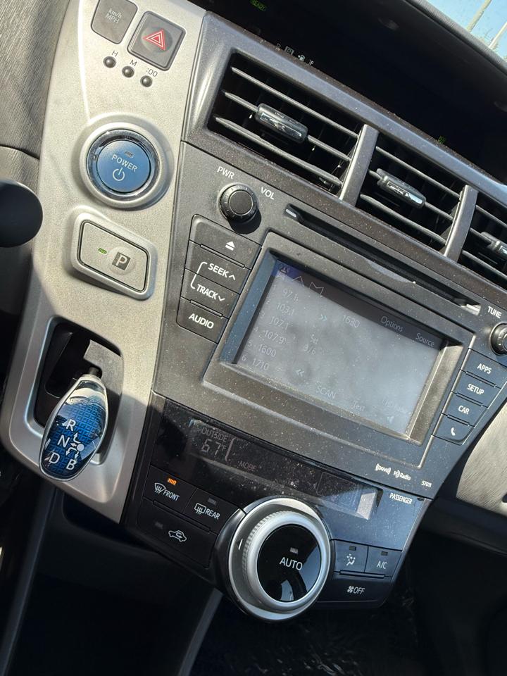 Toyota Prius V Two 2012