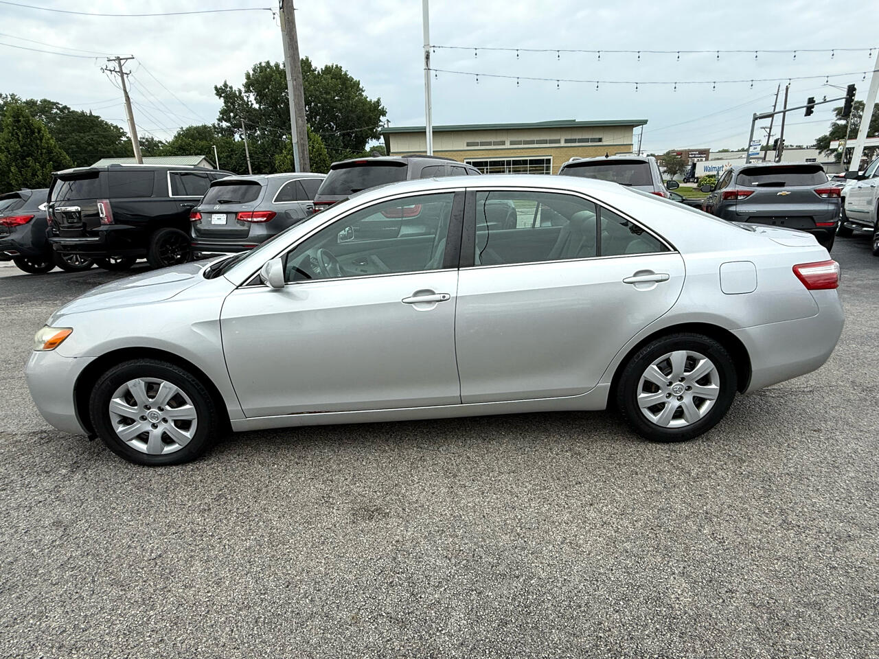 2009 Toyota Camry XLE photo 3