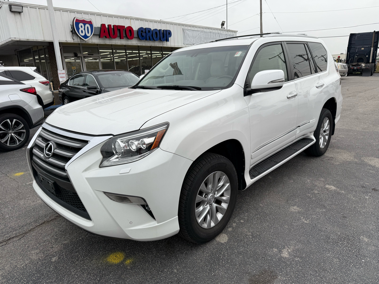 2016 Lexus GX 460 Base photo 2