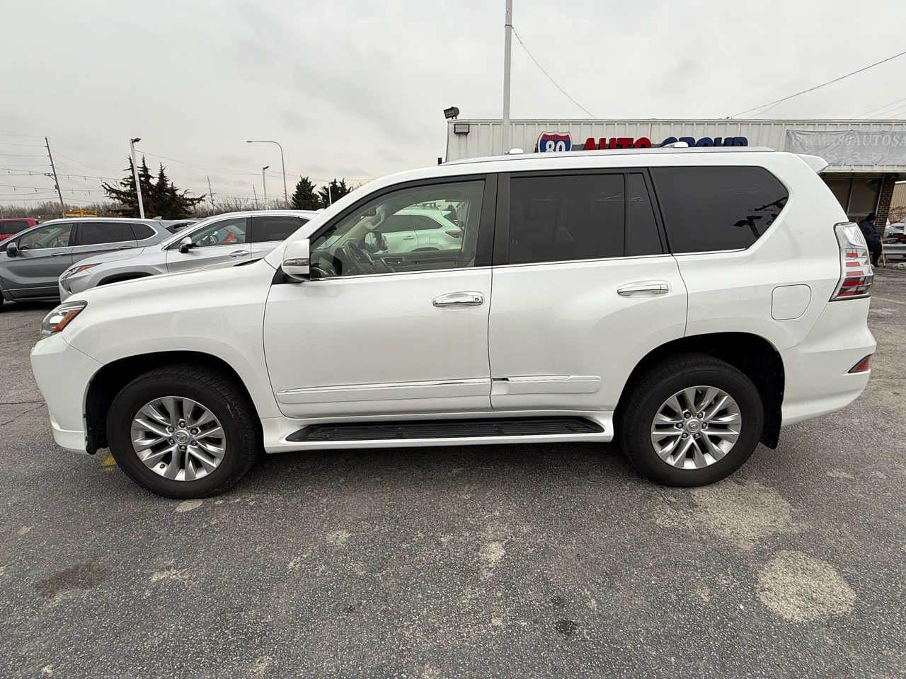 2016 Lexus GX 460 Base photo 3