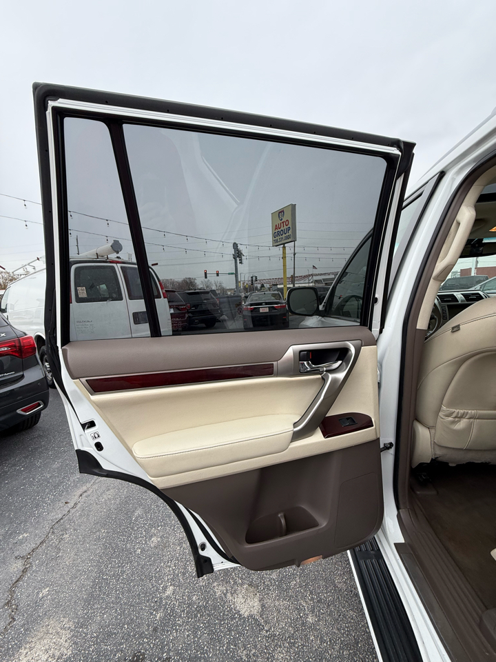 Lexus GX 460 Base 2016