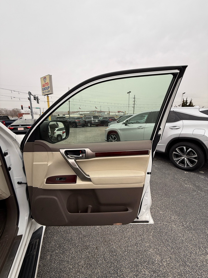 Lexus GX 460 Base 2016