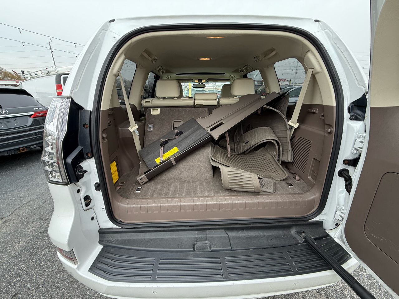 Lexus GX 460 Base 2016