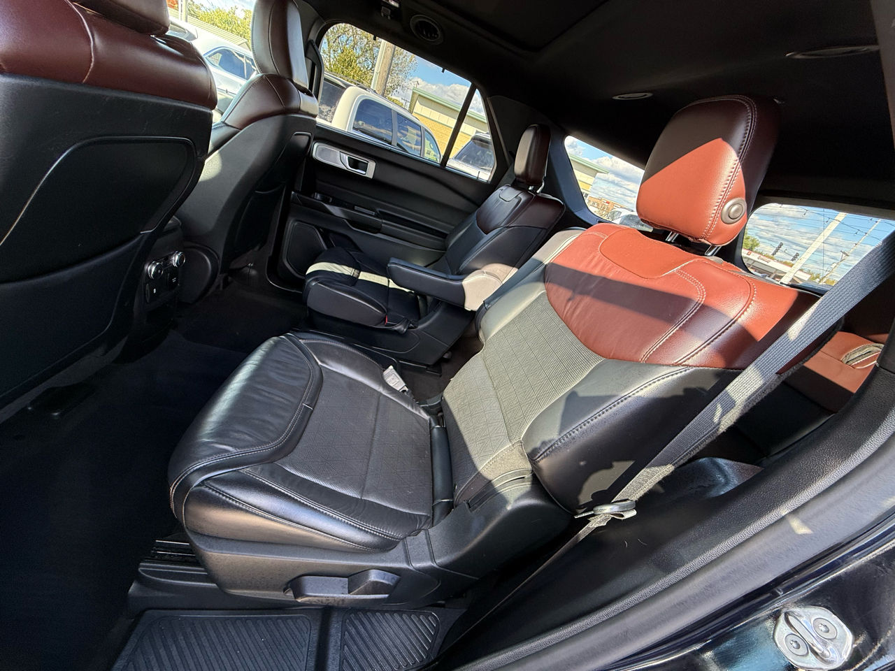 Ford Explorer Platinum AWD 2020 Ford Explorer Platinum AWD 2020
