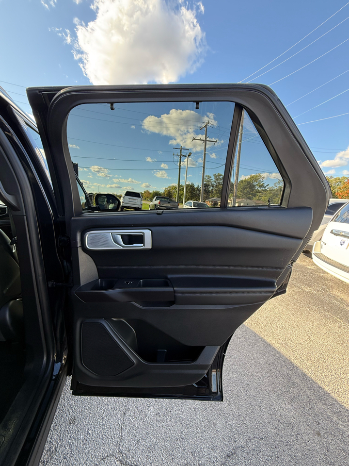 Ford Explorer Platinum AWD 2020 Ford Explorer Platinum AWD 2020