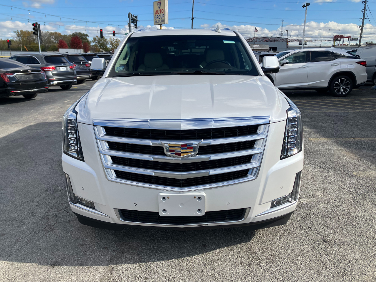 Cadillac Escalade Luxury 4WD 2016 Cadillac Escalade Luxury 4WD 2016