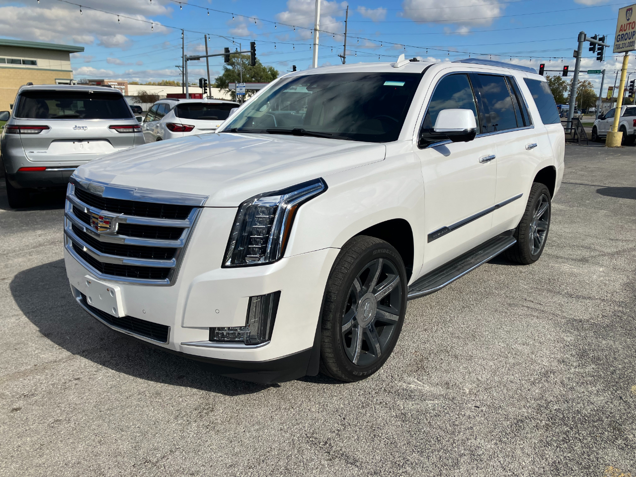 Cadillac Escalade Luxury 4WD 2016 Cadillac Escalade Luxury 4WD 2016