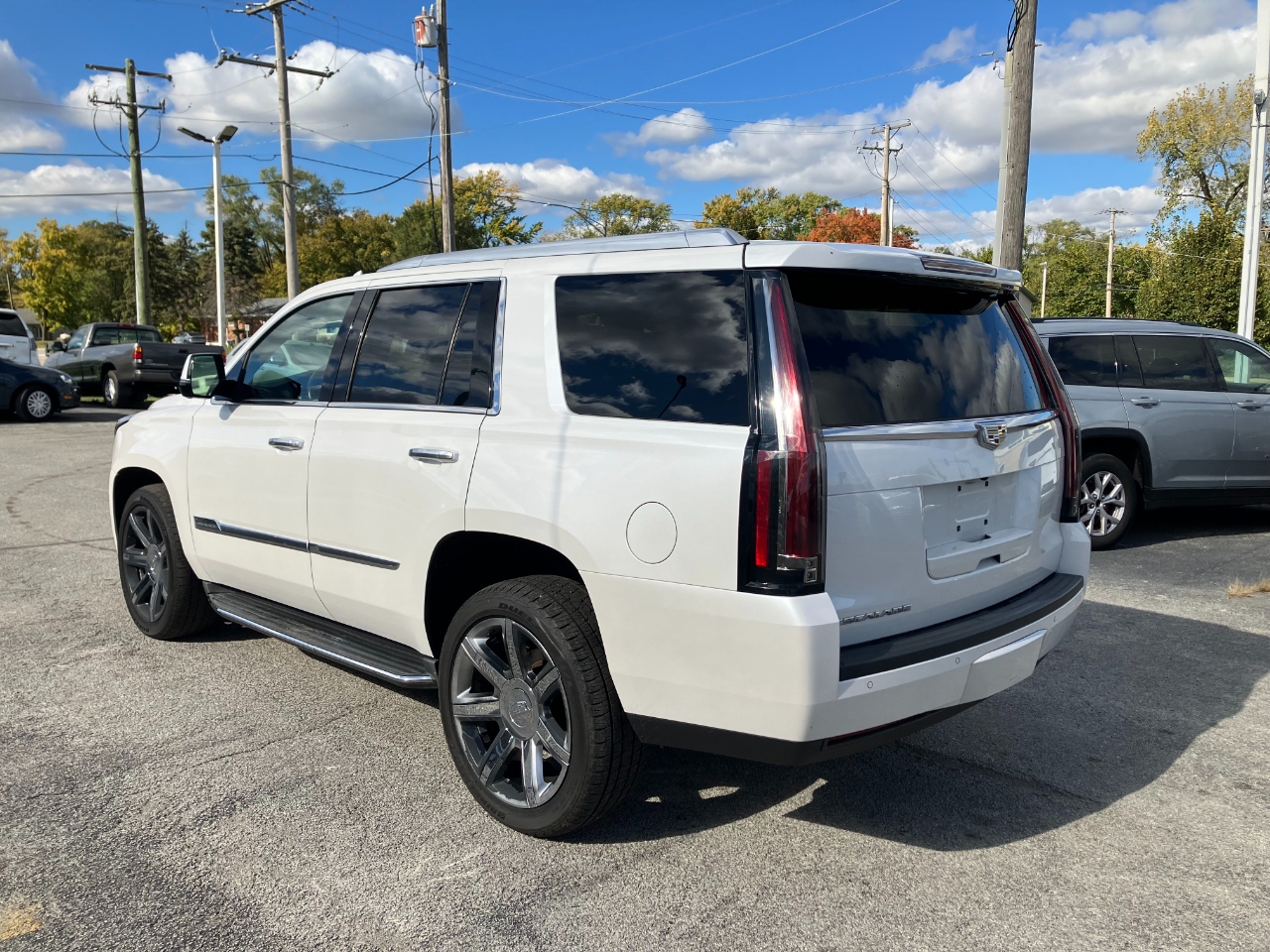 Cadillac Escalade Luxury 4WD 2016 Cadillac Escalade Luxury 4WD 2016
