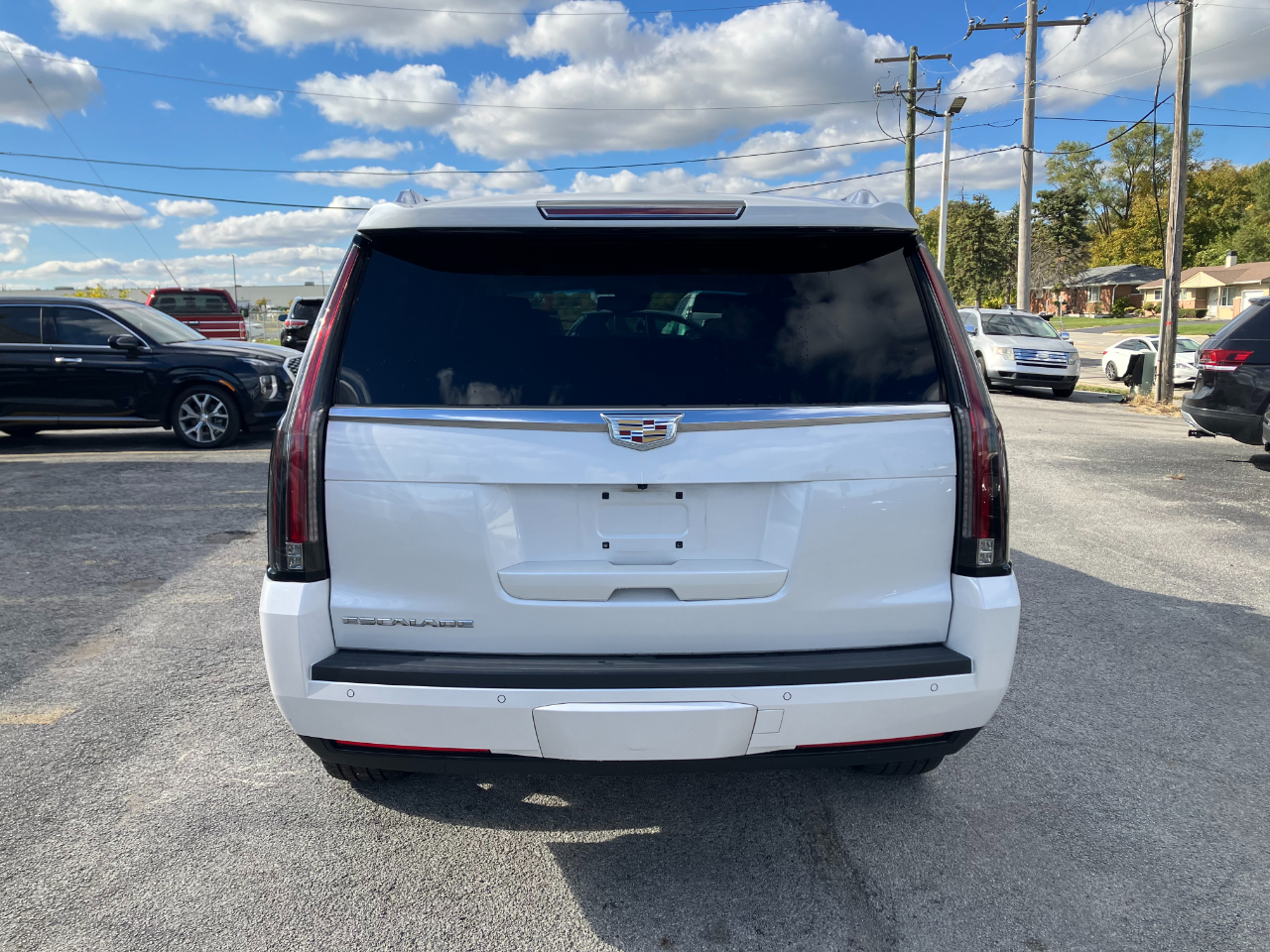 Cadillac Escalade Luxury 4WD 2016 Cadillac Escalade Luxury 4WD 2016