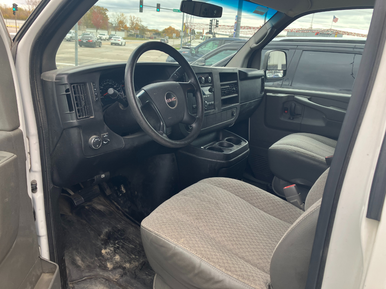 2014 Gmc Savana 2500 Cargo photo 4