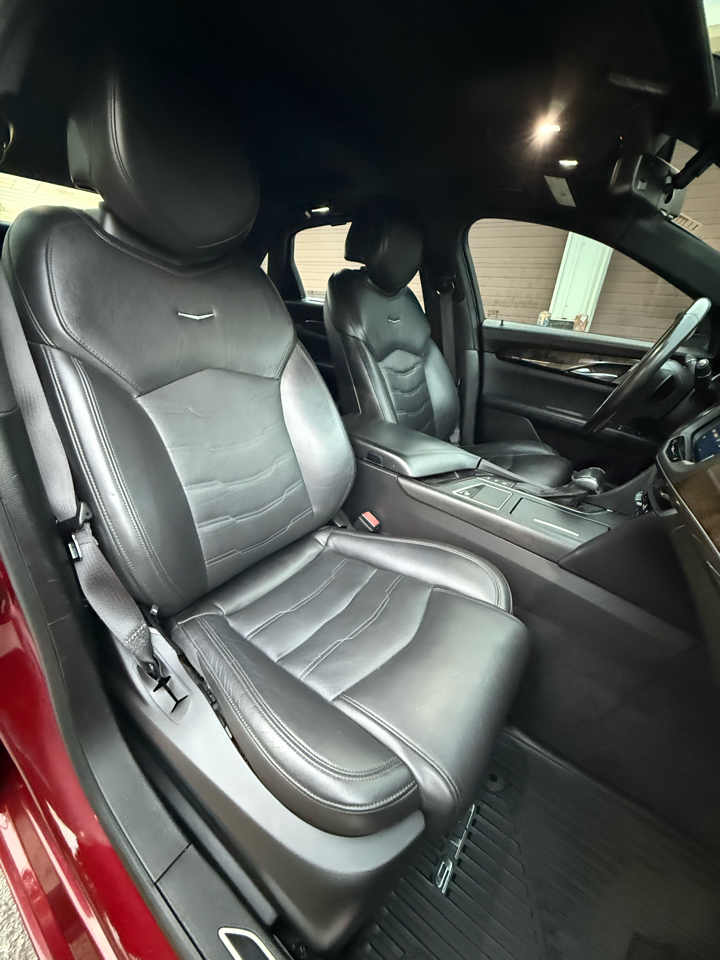 Cadillac CT6 3.6L Luxury AWD 2017