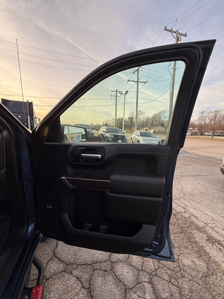 Chevrolet Silverado 1500 RST Double Cab 4WD 2019