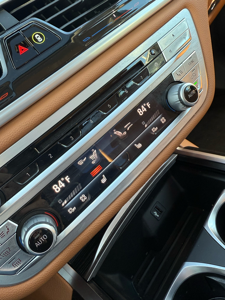 BMW 7-Series 740i xDrive 2018