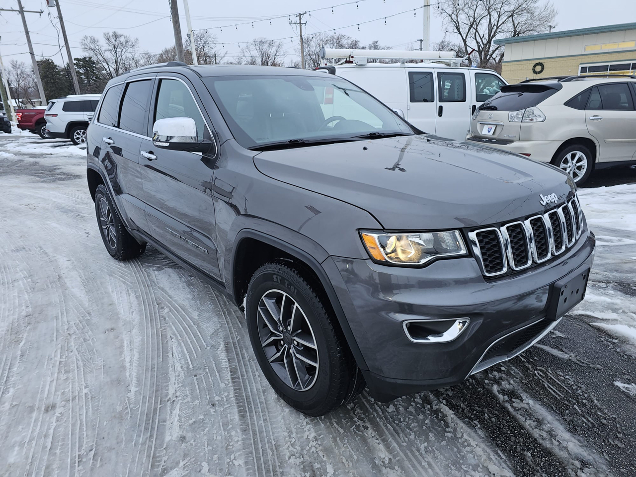 2020 Jeep Grand Cherokee Limited's photo