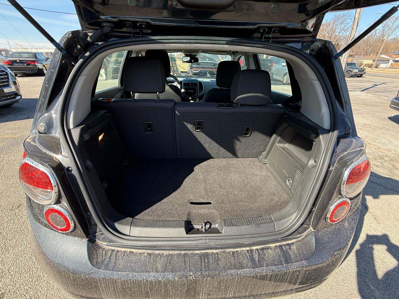 Chevrolet Sonic LT Auto 5-Door 2013