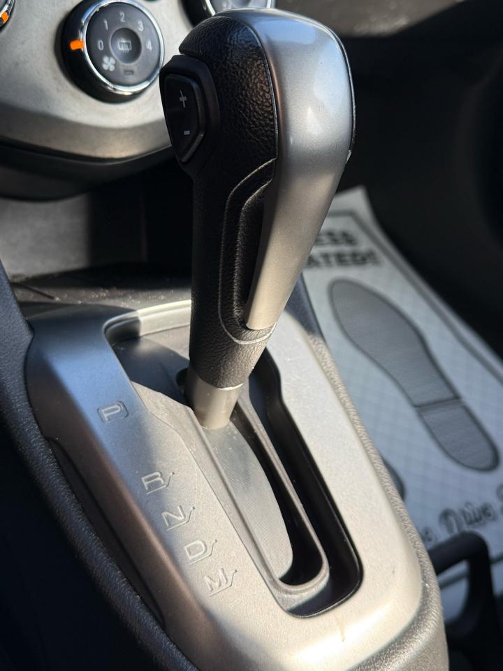 Chevrolet Sonic LT Auto 5-Door 2013