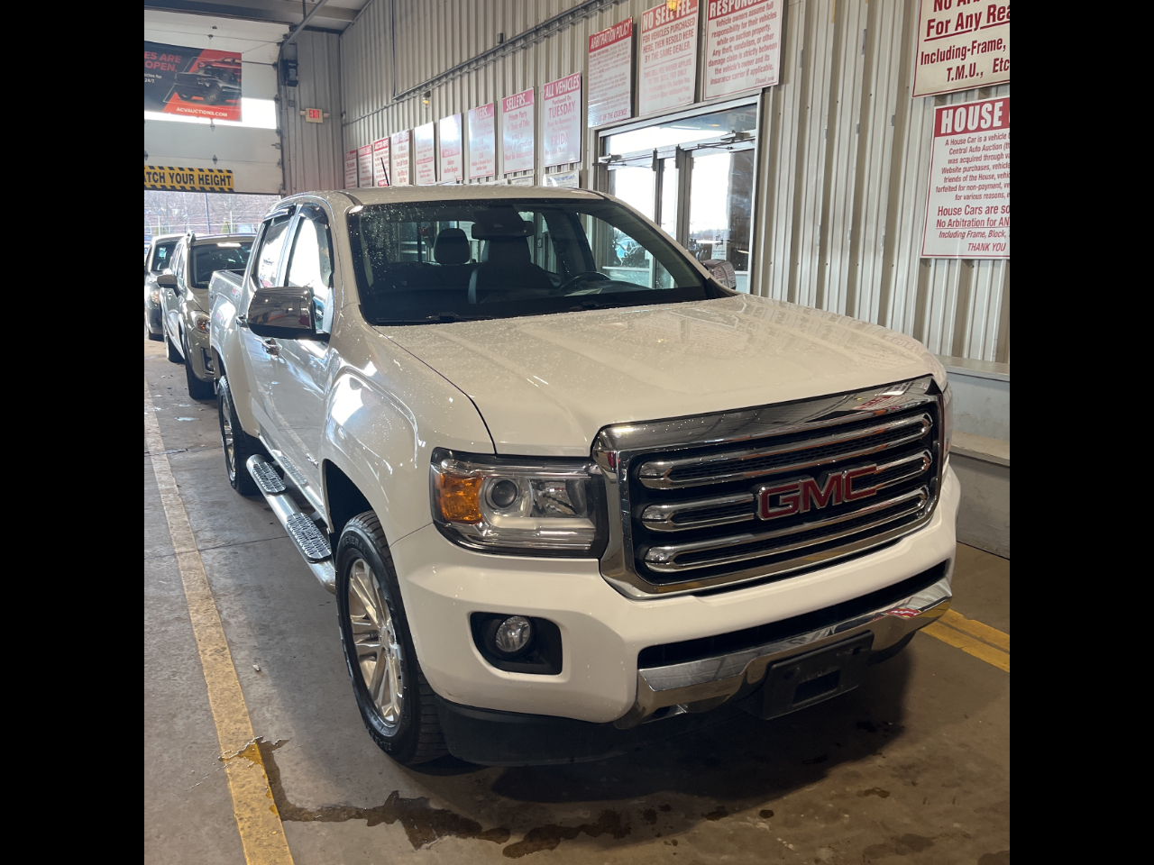 GMC Canyon SLT Crew Cab 4WD Short Box 2018