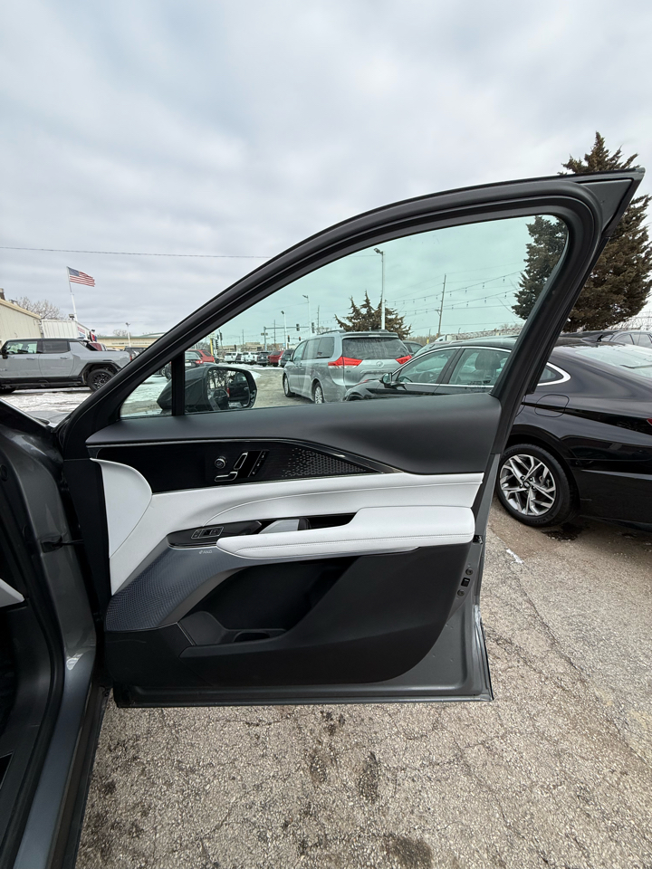 Cadillac Lyriq Luxury 2023