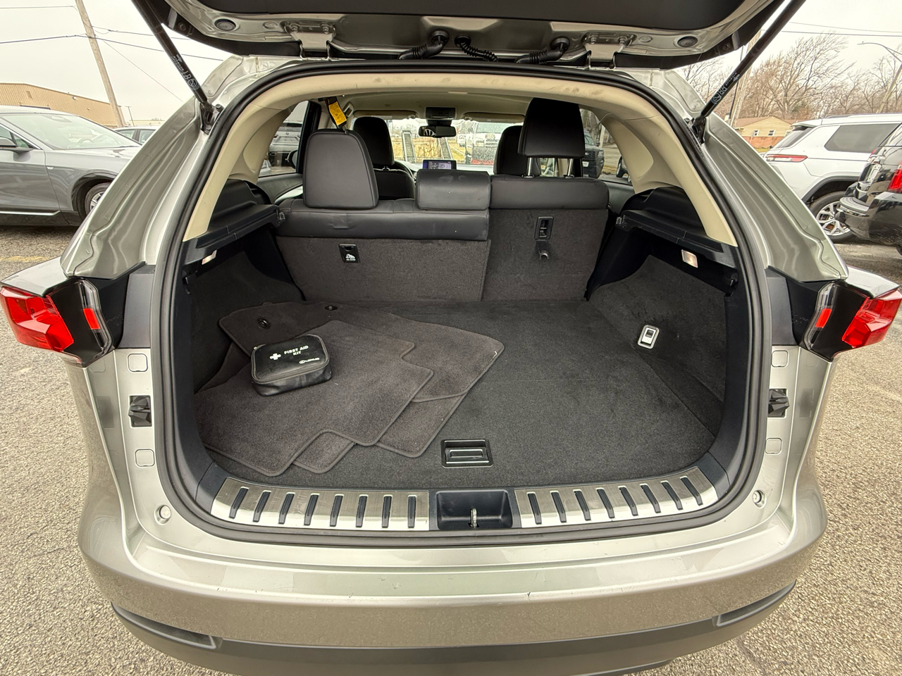 Lexus NX 300 Base AWD 2020