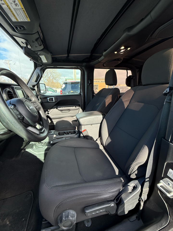 Jeep Wrangler Sport 2021