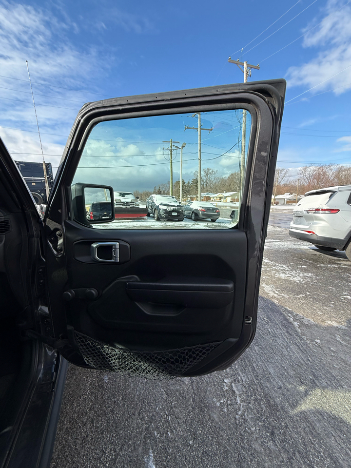 Jeep Wrangler Sport 2021