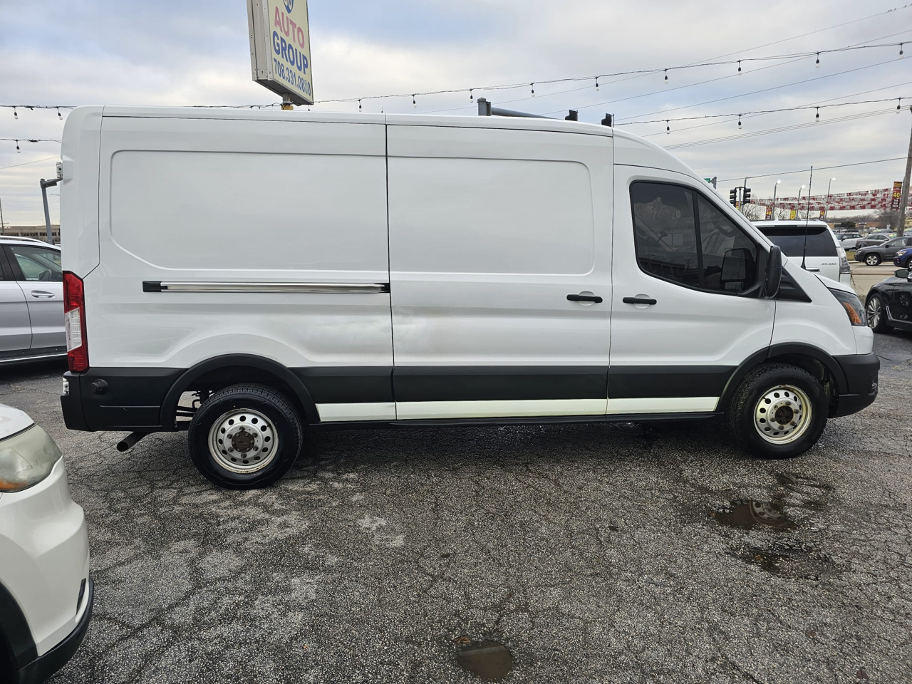 Ford Transit 250 Van Med. Roof w/Sliding Pass. 148-in. WB 2020