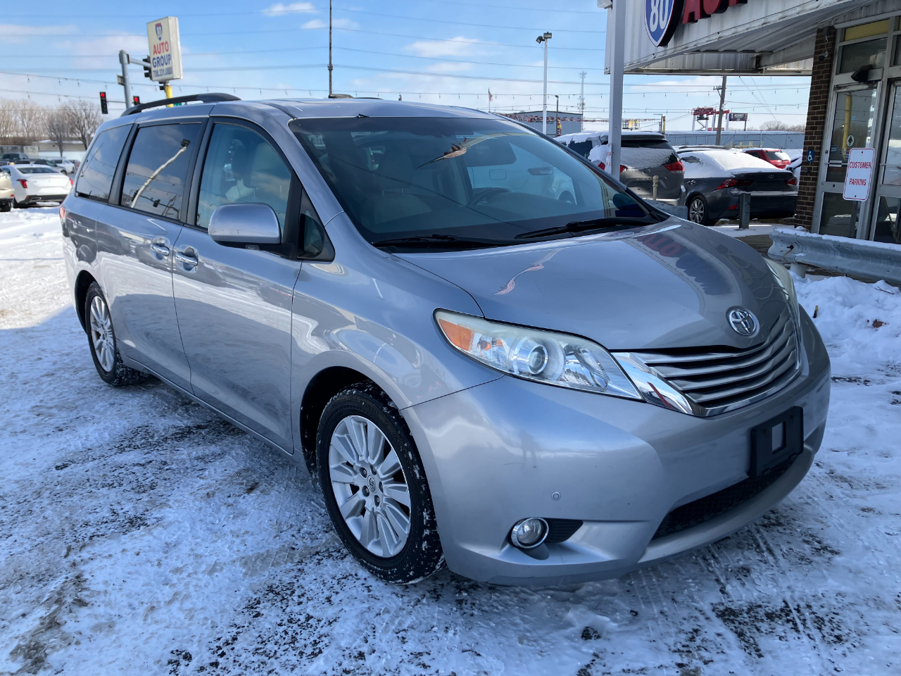 Toyota Sienna Limited AWD 7-Passenger V6 2012