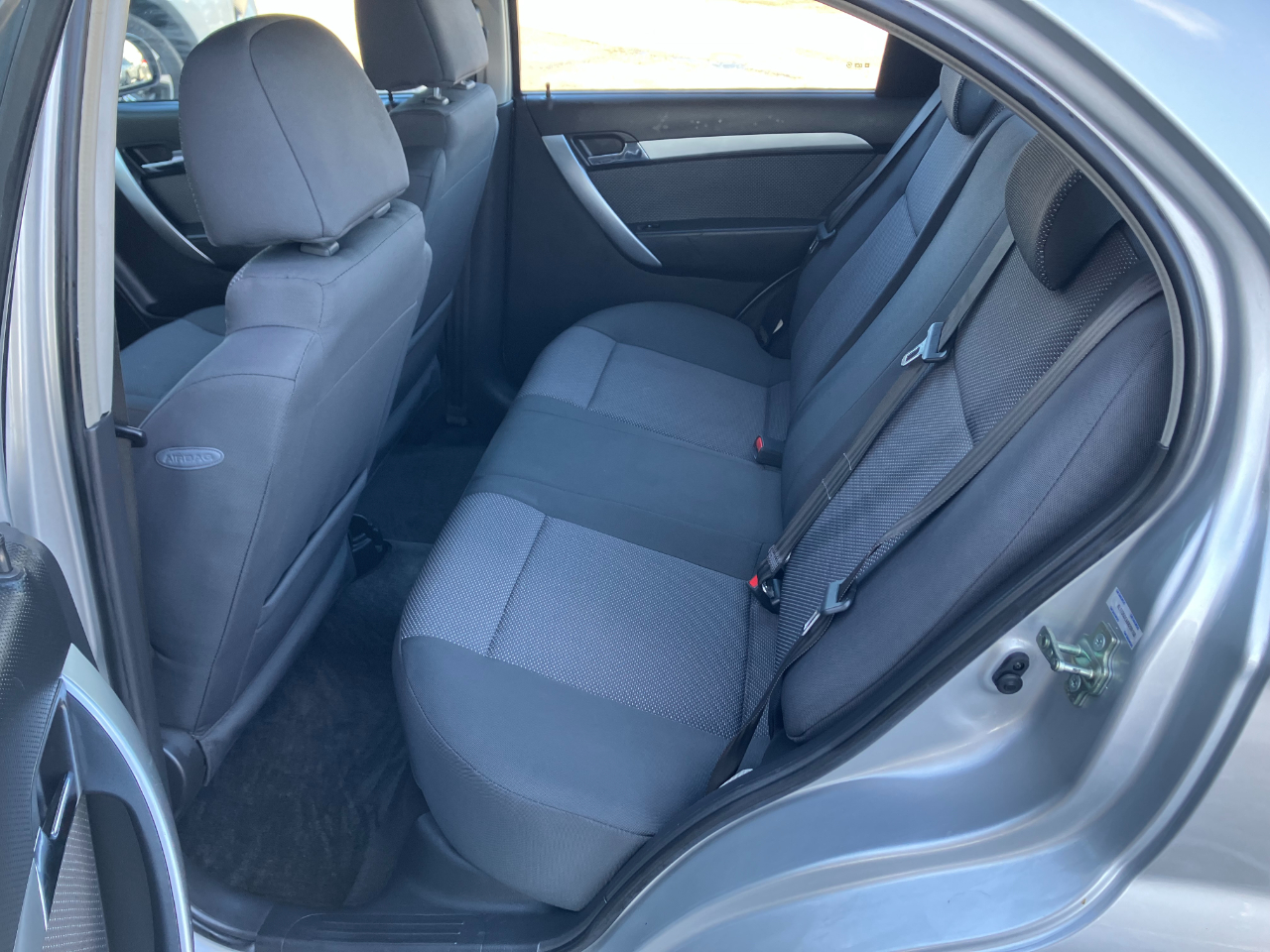 Chevrolet Aveo LS 4-Door 2011